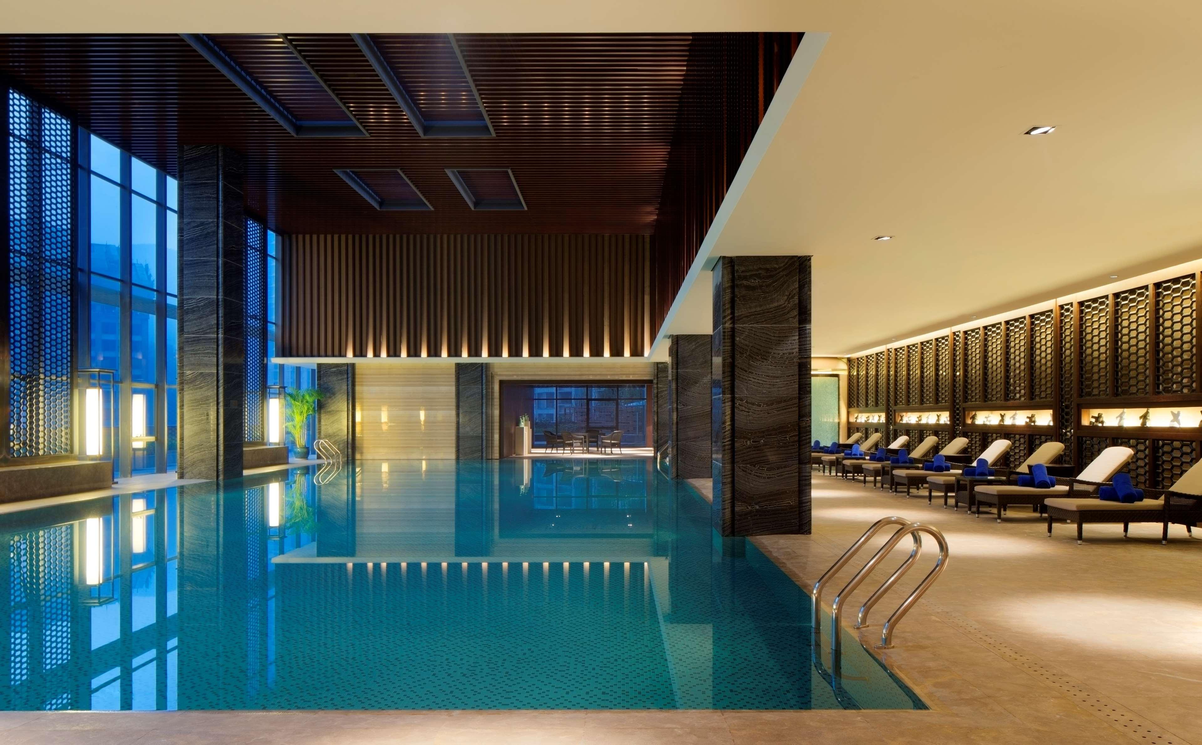 Chongqing Ronghui Grand Hotel Exteriör bild