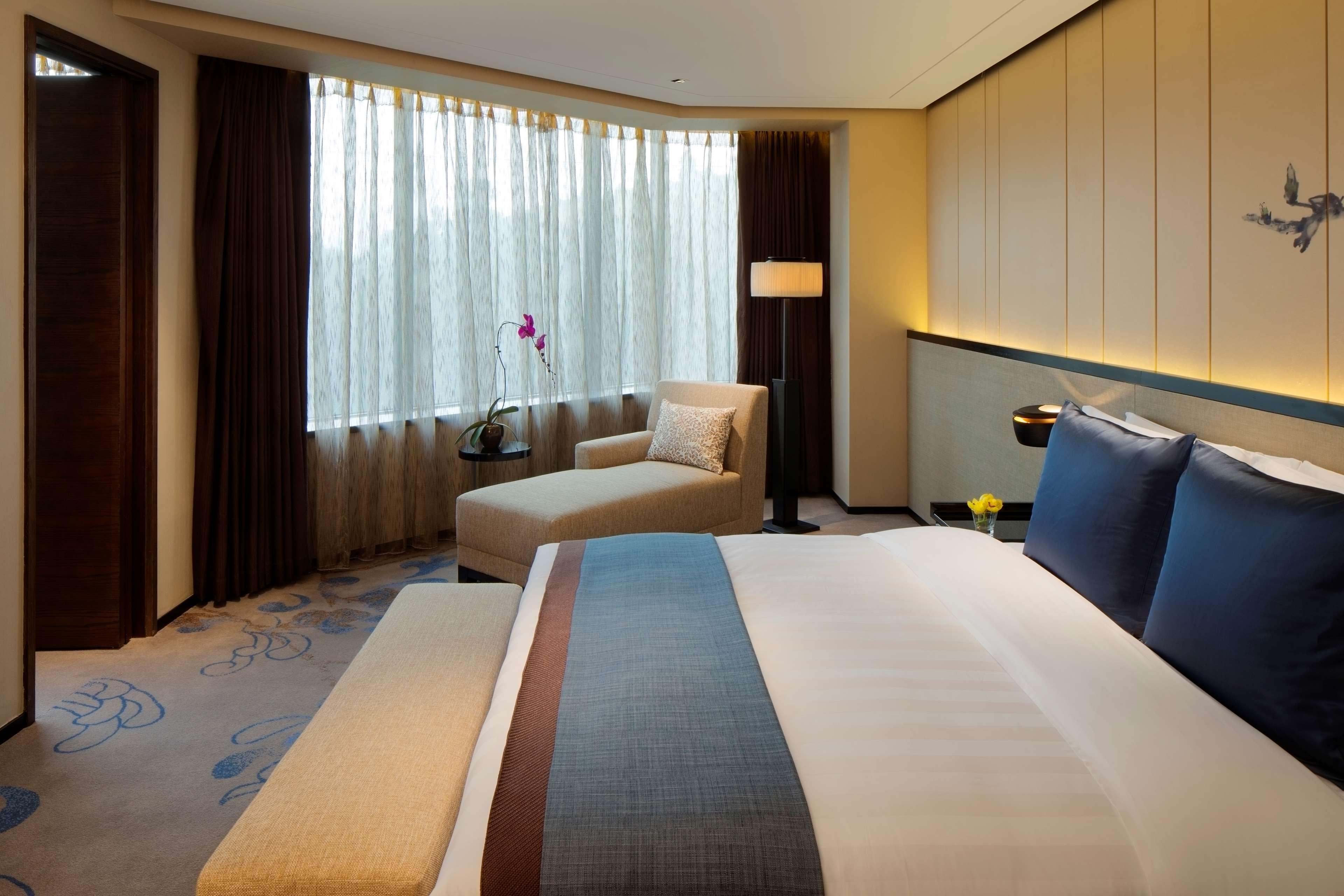Chongqing Ronghui Grand Hotel Exteriör bild