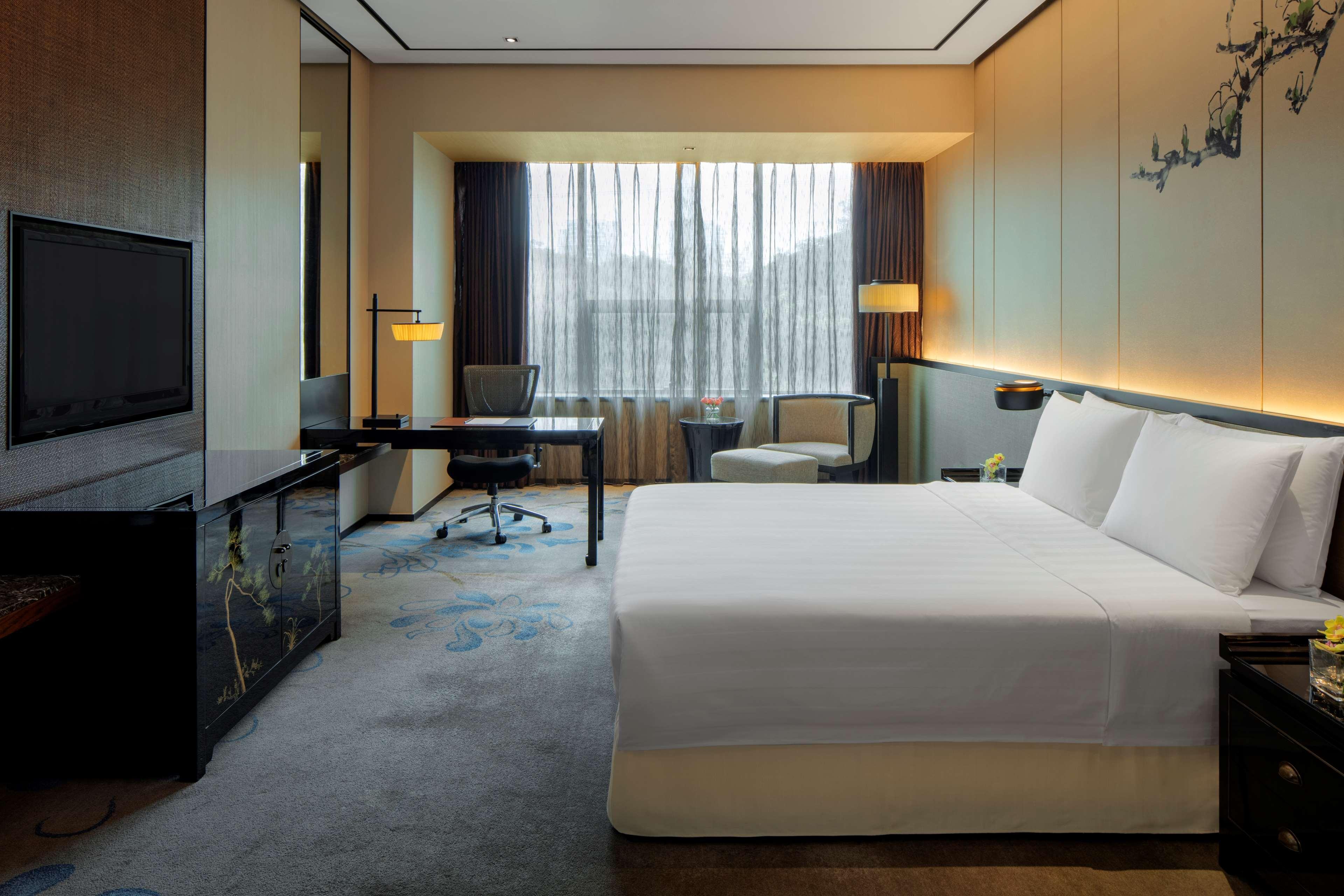 Chongqing Ronghui Grand Hotel Exteriör bild