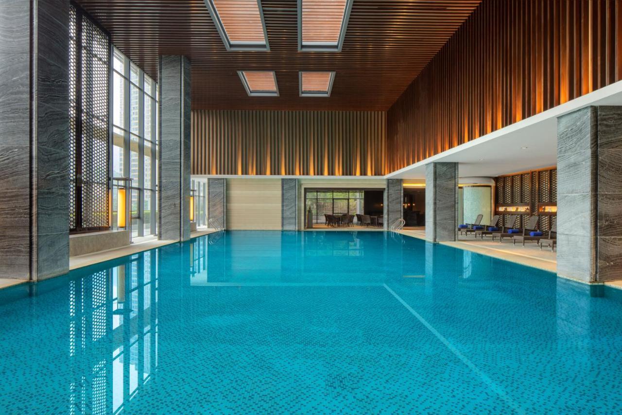 Chongqing Ronghui Grand Hotel Exteriör bild